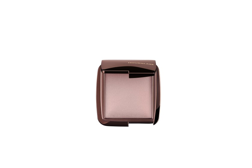 Hourglass Ambient Lighting Powder in Mood Light